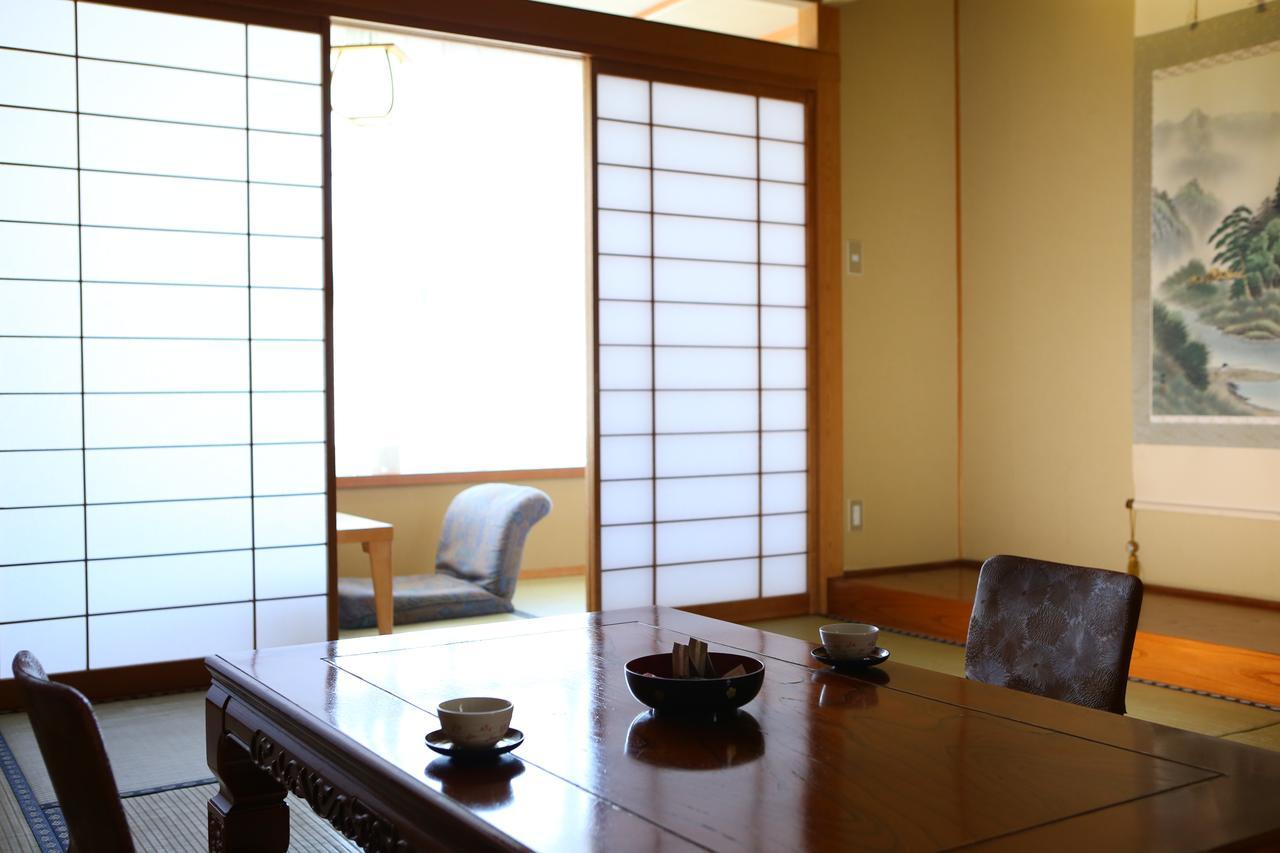 Hotel Hirugami No Mori Achi Zewnętrze zdjęcie